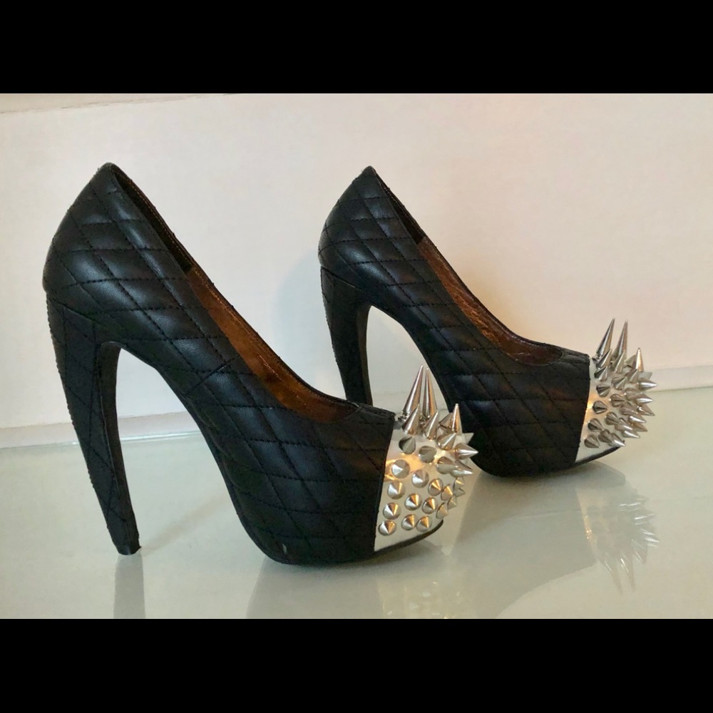 Jeffrey Campbell Battle Spike Pumps - Picture 2 of 8